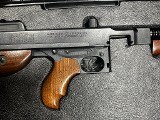 AUTO-ORDNANCE thompson 1927a1 .45 ACP - Image 6 of 10