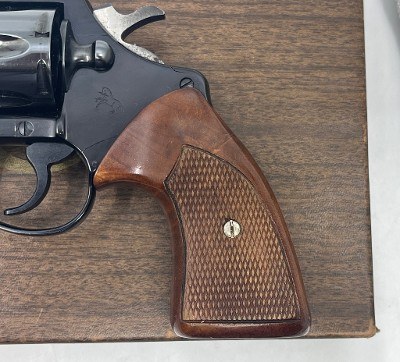 COLT COBRA .38 SC - Image 7 of 8