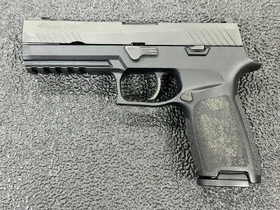 SIG SAUER 320F-9-B 9MM LUGER (9x19 PARA) - Image 1 of 6