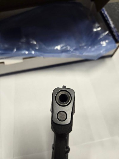 SMITH & WESSON SHIELD PLUS 30 SUPER CARRY 30 SUPER CARRY - Image 6 of 9