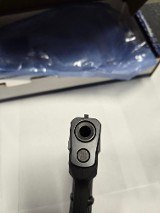 SMITH & WESSON SHIELD PLUS 30 SUPER CARRY 30 SUPER CARRY - Image 6 of 9