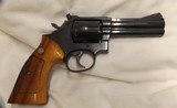 Smith&Wesson 586 No Dash - 1 of 12