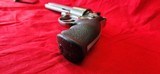 Smith & Wesson 686-3 6" BBL in .357 Mag - 15 of 18