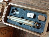 Beretta M9A3
New in the Box - 8 of 15
