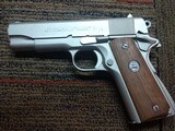 Colt Combat Commander.
Satin Nickel 9mm - 3 of 11