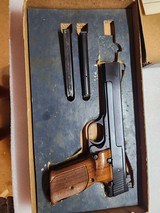 Smith and Wesson model 41 in box - Image 9 of 11