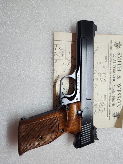 Smith and Wesson model 41 in box - Image 1 of 11