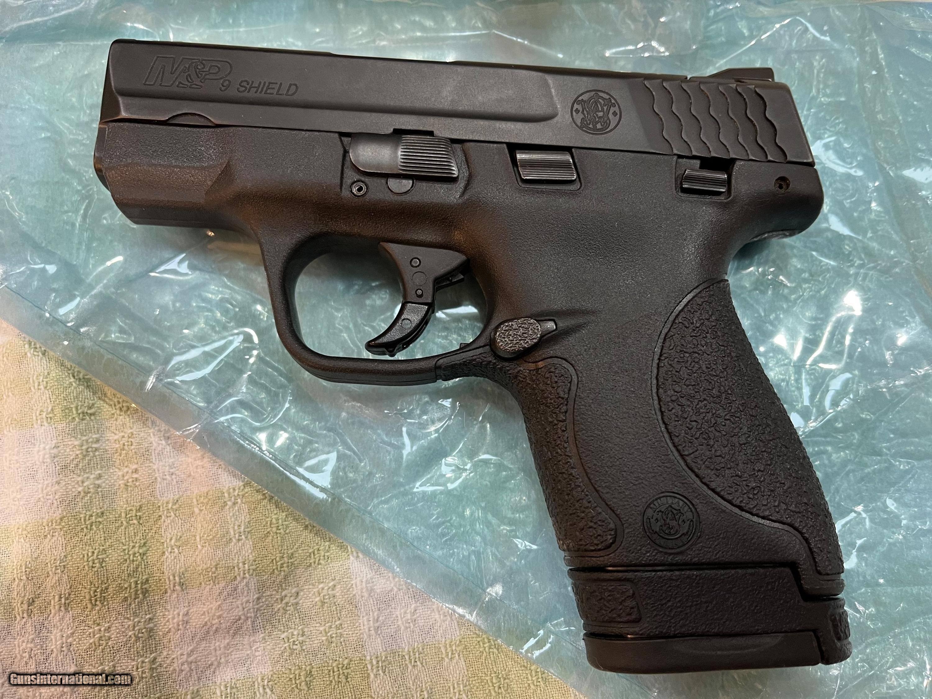 Smith & Wesson, M&P 9 Shield
