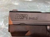 Smith & Wesson, M&P 9 Shield - 5 of 8