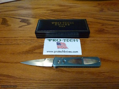 PRO-TECH CUSTOM GODSON BLUE/ABALONE BREND FAMILY 154CM HAND SATIN FINISH BLADE