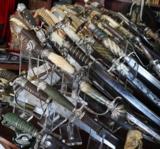 SNAPHAUNCE FLINTLOCK PISTOL MADE BY PIETRO MORETO BRESCIA IN 1660 FOR TANARI FAMILY WITH FAMILY CREST - 13 of 14