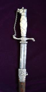 AMERICAN REVOLUTIONARY WAR DOG HEAD SILVER HILT SWORD HALLMARKED 1770 - 11 of 11