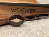 NIB Custom weatherby Mark V .257 WBY Magnum incredible wood lazermark. NEVER FIRED - 14 of 15