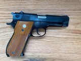 Smith & Wesson 39-2 - 5 of 11