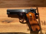 Smith & Wesson 39-2 - 11 of 11