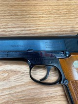 Smith & Wesson 39-2 - 4 of 11