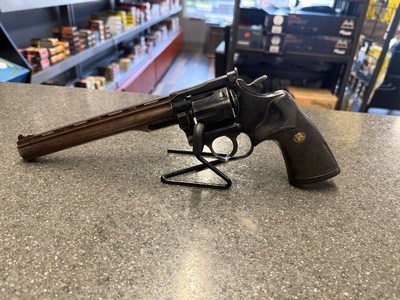 Dan Wesson 22lr revolver 8