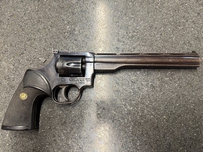 Dan Wesson 22lr revolver 8