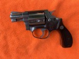 Smith & Wesson Model 60 No Dash Stainless Chief's Special in .38 SPL - 2 of 12