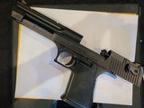 Magnum Research Desert Eagle 44 MAG - Like New - 10 of 15