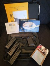 Magnum Research Desert Eagle 44 MAG - Like New - 2 of 15
