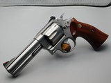 Smith & Wesson Model 629-3 .44 Classic Stainless with 5