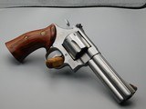 Smith & Wesson Model 629-3 .44 Classic Stainless with 5