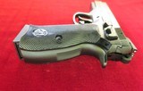 CANIK 55 STINGRAY-C IN 9MM LUGER LIKE NEW IN CASE - 6 of 14