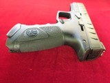 BERETTA APX IN 9MM LUGER LIKE NEW IN CASE - 7 of 13