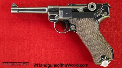 Luger P.08, 42-1939, 9mm, German WWII Issue with a Matching Magazine