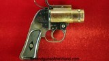 US M-8 Flare Pistol, 37mm with Aircraft Firing Mount - Image 2 of 19