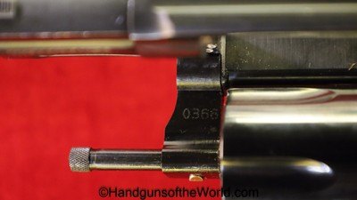 Taurus M905 Revolver, 9mm, Blue with Box - Image 18 of 20