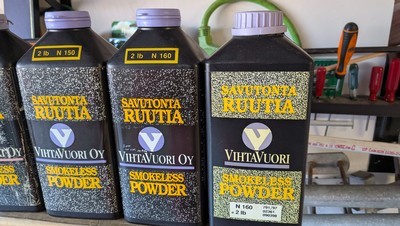 VihtaVuori, Winchester,Hodgedon,Alliant Powders - Image 11 of 15