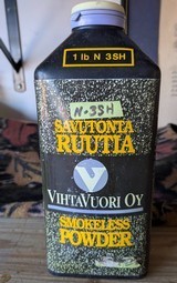 VihtaVuori, Winchester,Hodgedon,Alliant Powders