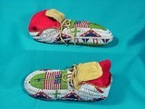 SIOUX INDIAN Fully Beaded AMERICAN FLAG MOCCASINS - 3 of 4