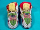 SIOUX INDIAN Fully Beaded AMERICAN FLAG MOCCASINS - 1 of 4