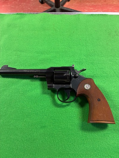 Colt Officers Model Match 38spl - Image 1 of 6