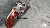 Smith and Wesson 686-6 .357 Mag (Altamont Grips) - 3 of 5