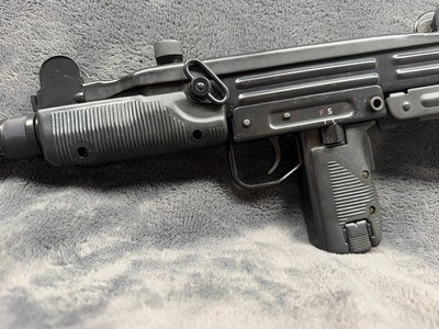 IMI - UZI Model B - 9mm - Semi-Auto Carbine - Image 3 of 12