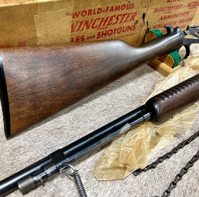Winchester 62 True Gallery Rifle NIB With Original Tie Down Fastner And Chain 1956 - Image 4 of 20