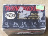 Winchester XX magnum 12 gauge 2 3/4 1 1/2 oz copper plated #4 - 1 of 2