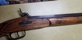 Dixie Gun Works Left Hand .50 caliber Tennessee Mountain Rifle - 5 of 9