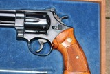 Smith & Wesson dModel 57 41 Magnum - 2 of 15