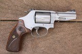 SMITH & WESSON PRO SERIES MODEL 60-15 357 magnum - 2 of 10