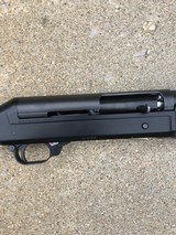 Benelli Super Black Eagle 1
12ga
26" barrel 3 1/2", 3", 2 3/4" - 3 of 7