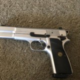 BROWNING HI POWER (BELGIAN)4
40 SMITH & WESSON (S&W) SILVER CHROME - 4 of 4