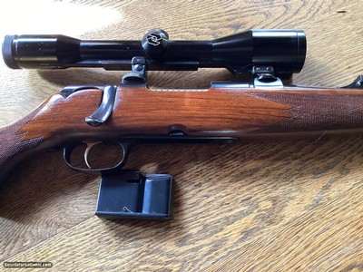 Krico 700 German factory custom Lexus.claw mounts & Ziess 6x scope Lh cheek piece in scarce 308 cal Mint