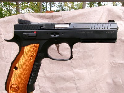CZ SHADOW 2 ORANGE OPTIC READY PRISTINE... RMR PLATE INCLUDED