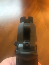 NightHawk Custom Agent 2 5" Like New Free Domestic Shipping/Insurance - 4 of 6