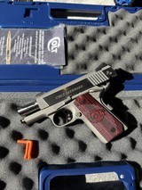 Colt Defender 1911 45acp